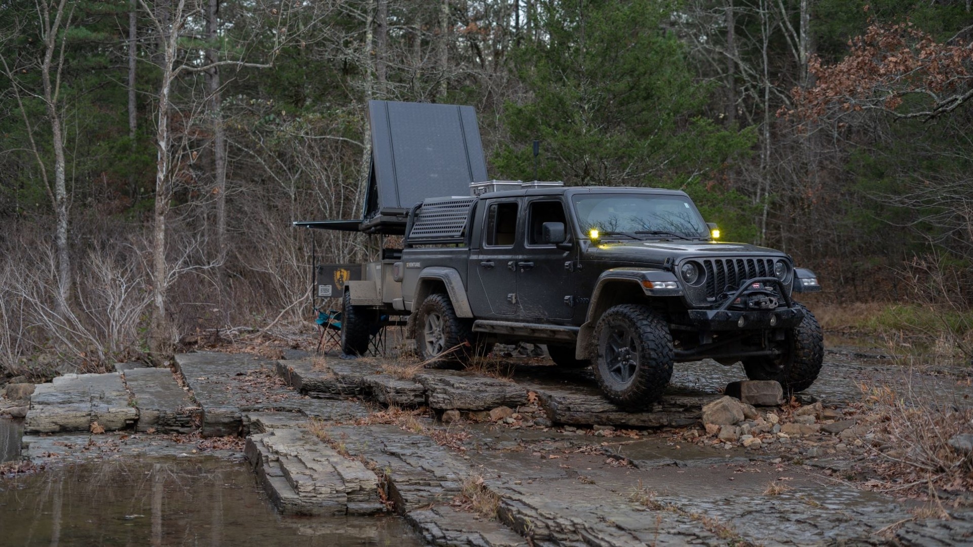 REDARC Tow-Pro Jeep Gladiator